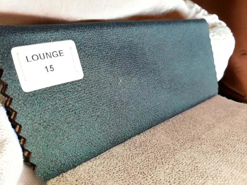 LOUNGE 15