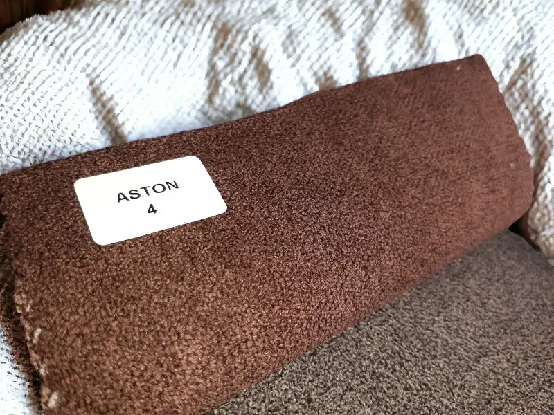 ASTON 4